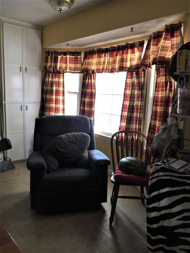 102 Logan Dr, Summerville, SC 29483