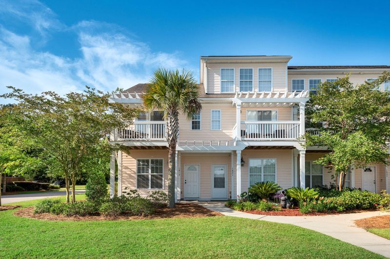 1819 Brittlebush Ln, Johns Island, SC 29455