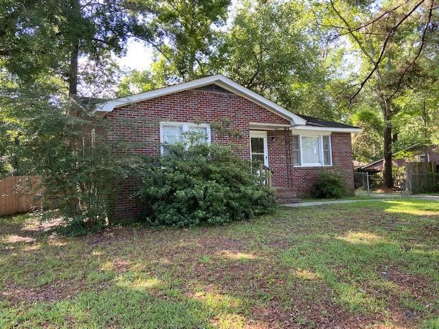 6962 S Kenwood Dr, North Charleston, SC 29406
