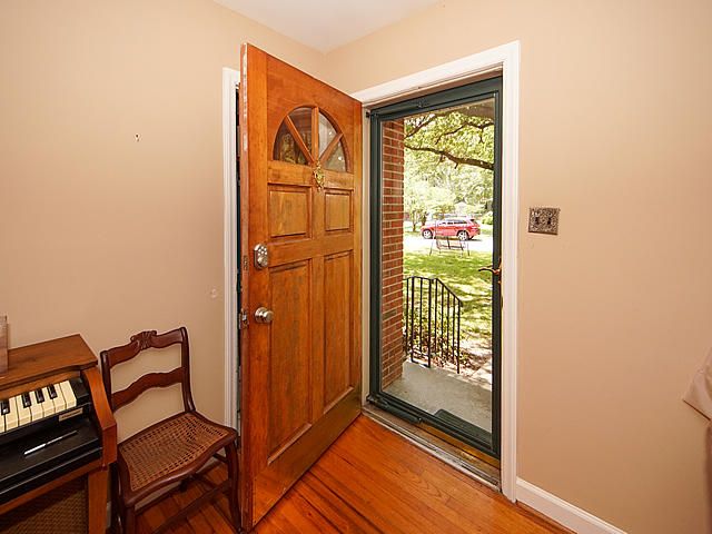 2638 Ridgewood Ave, Charleston, SC 29414