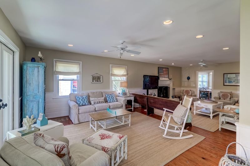 609 Carolina Blvd, Isle Of Palms, SC 29451