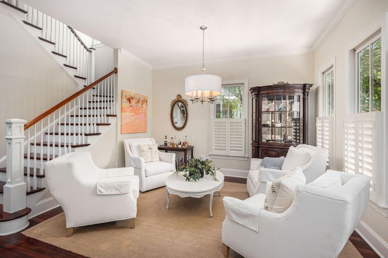 306 N Shelmore Blvd, Mount Pleasant, SC 29464