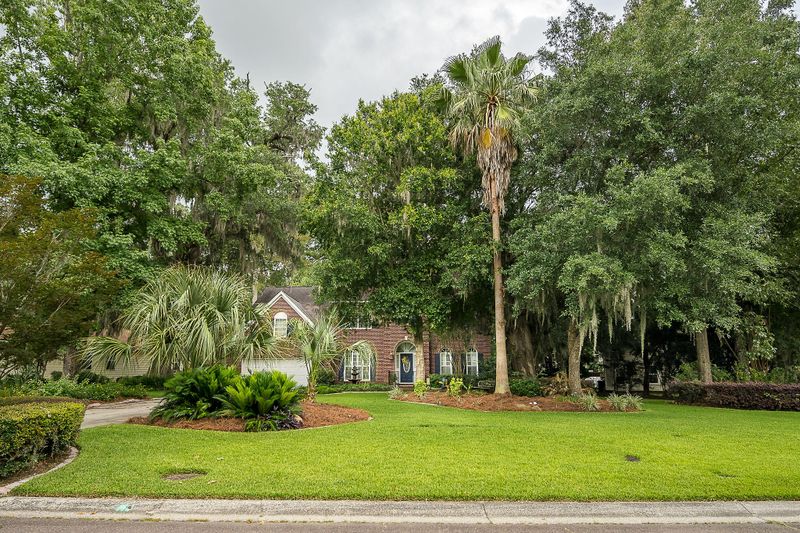 8753 Laurel Grove Ln, North Charleston, SC 29420