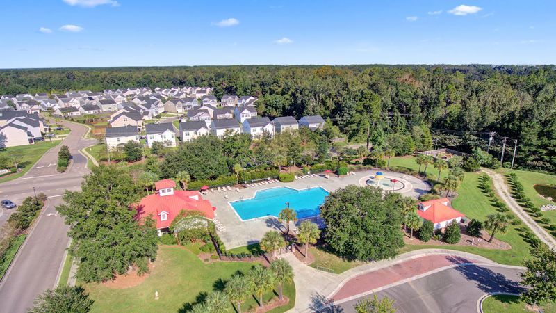 6010 Snead Ln, Summerville, SC 29483