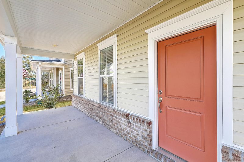 237 Rowans Creek Dr, Charleston, SC 29492