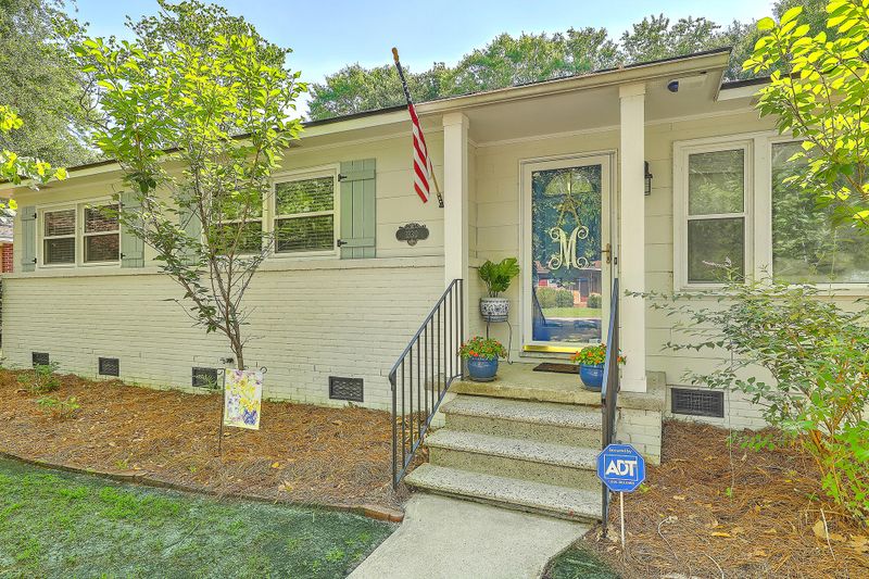1330 Foster St, Charleston, SC 29407