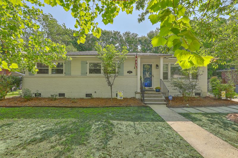1330 Foster St, Charleston, SC 29407