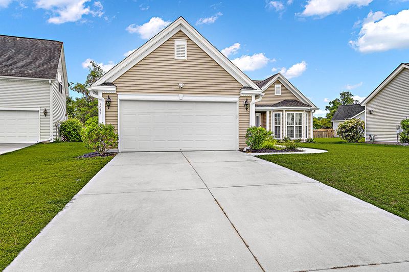 1021 Tyron Cir, Charleston, SC 29414