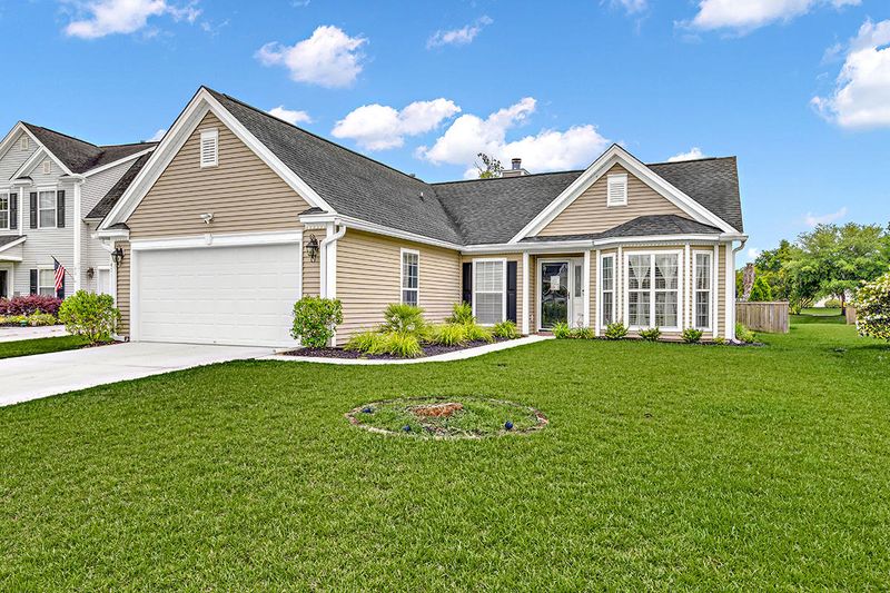 1021 Tyron Cir, Charleston, SC 29414
