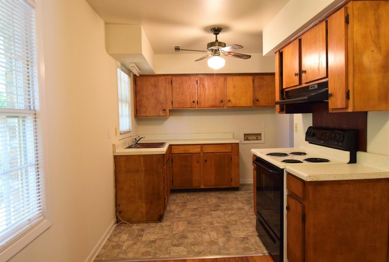 115 Forest Cir, Summerville, SC 29483
