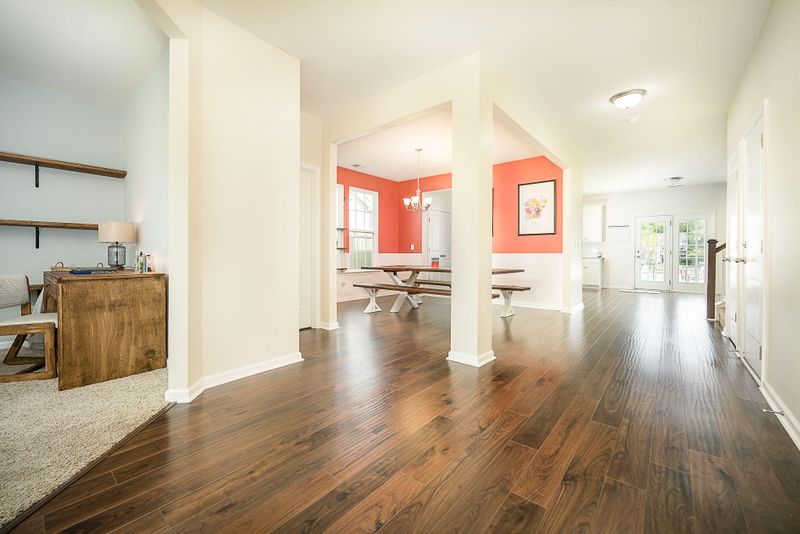 479 Gianna Ln, Goose Creek, SC 29445