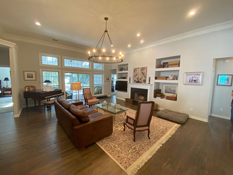1281 Wisteria Wall Dr, Mount Pleasant, SC 29464