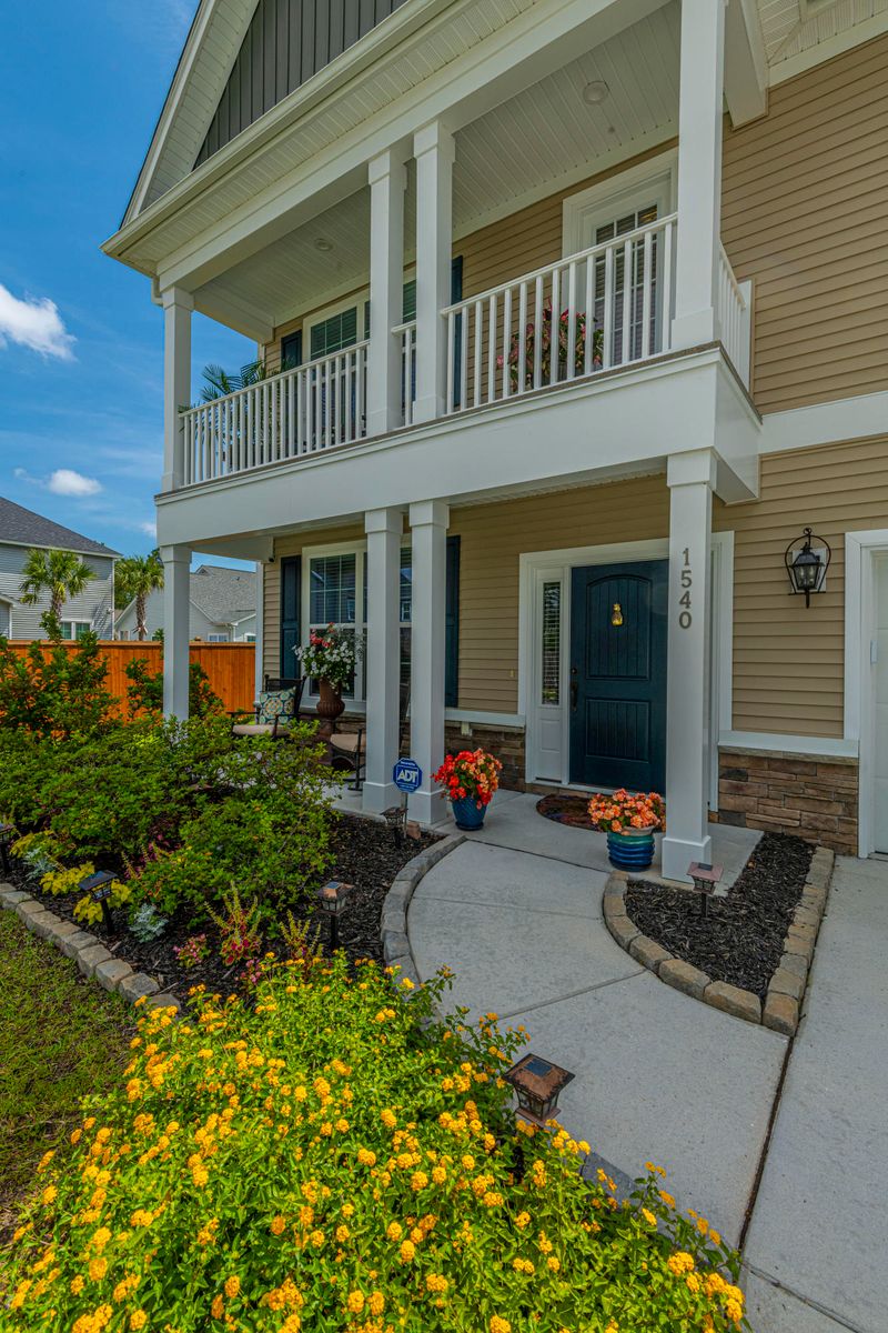 1540 Shellring Way, Johns Island, SC 29455