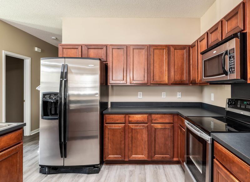 220 Brookshire Rd, Goose Creek, SC 29445