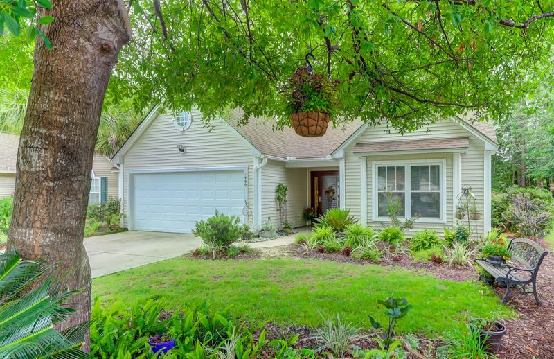 1480 Wellesley Cir, Mount Pleasant, SC 29466