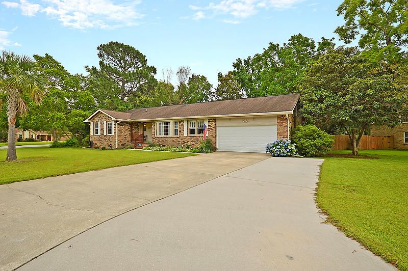 101 Myer Ln, Goose Creek, SC 29445
