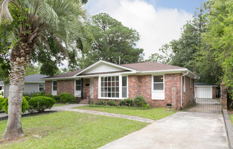 1051 Keats Rd, Charleston, SC 29407