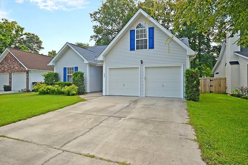 105 Landau Rd, Summerville, SC 29485
