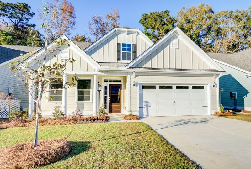 108 Coopers Hawk Dr, Summerville, SC 29483