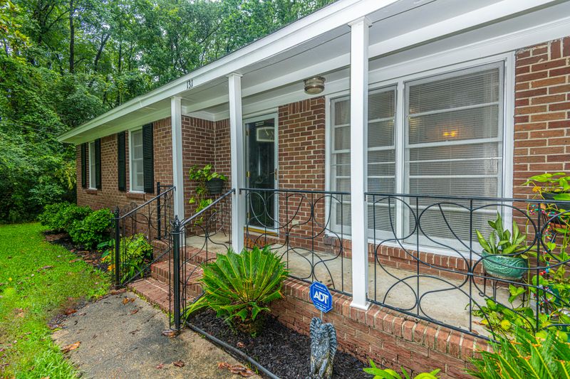 131 Pandora Dr, Goose Creek, SC 29445