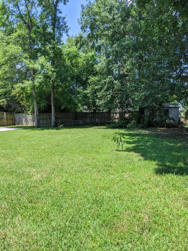2520 Calamari Ct, North Charleston, SC 29406