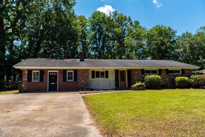 1133 Barrett Rd, Charleston, SC 29407