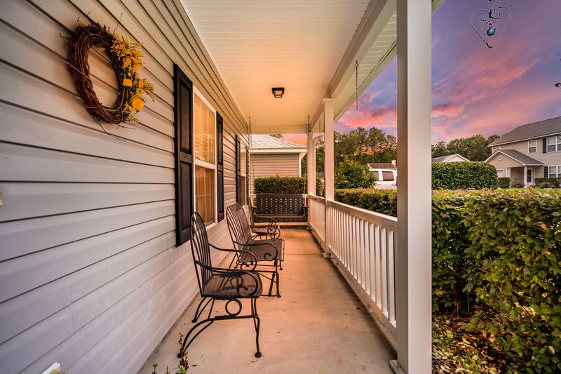 106 Avoncliff Ct, Summerville, SC 29483