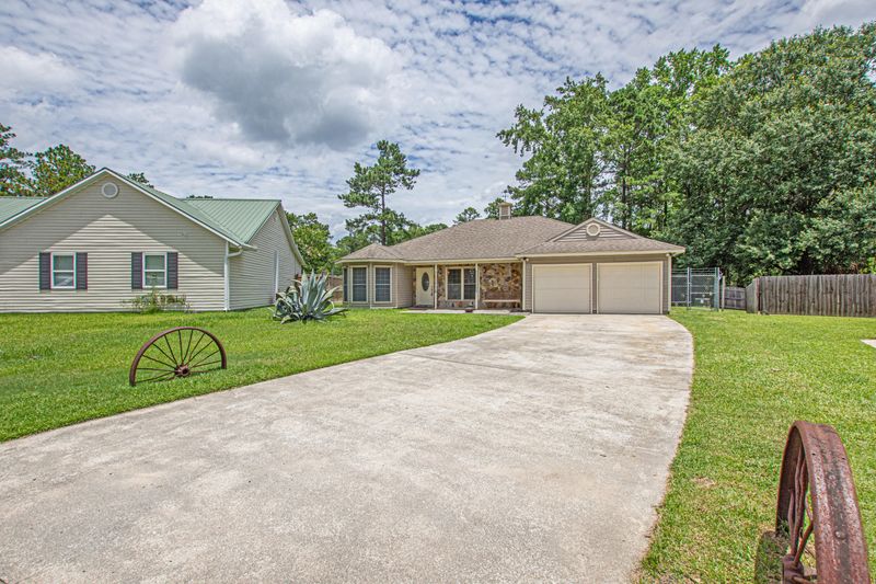 111 Broken Trl, Summerville, SC 29486