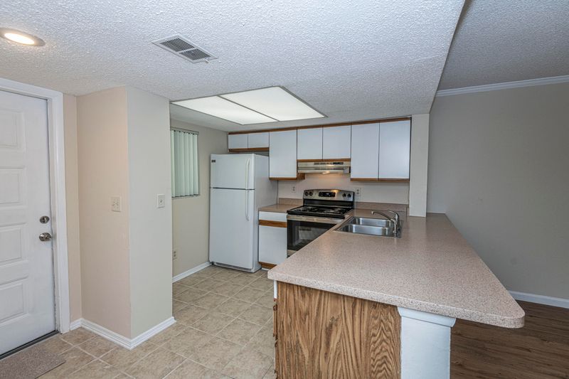 2905 Dove Haven Ct #306, Charleston, SC 29414