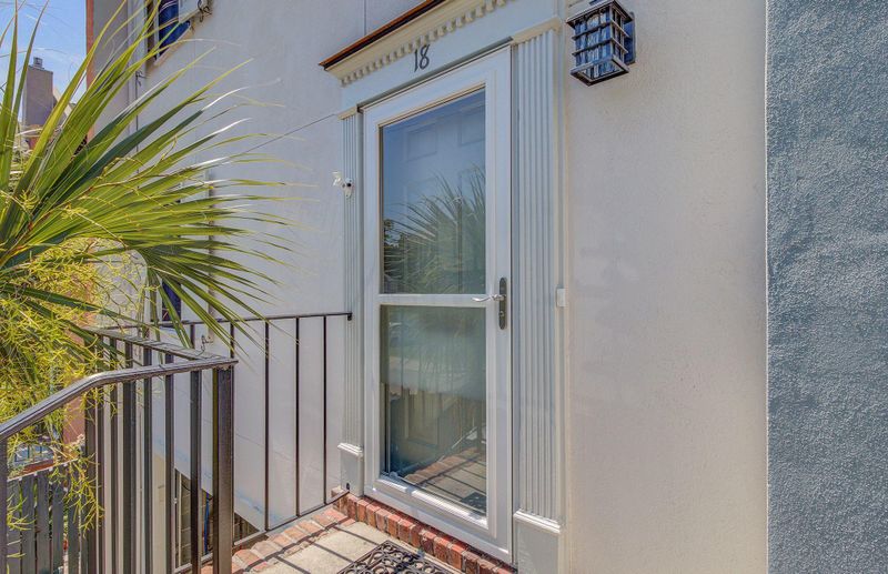 18 Fulton St, Charleston, SC 29401