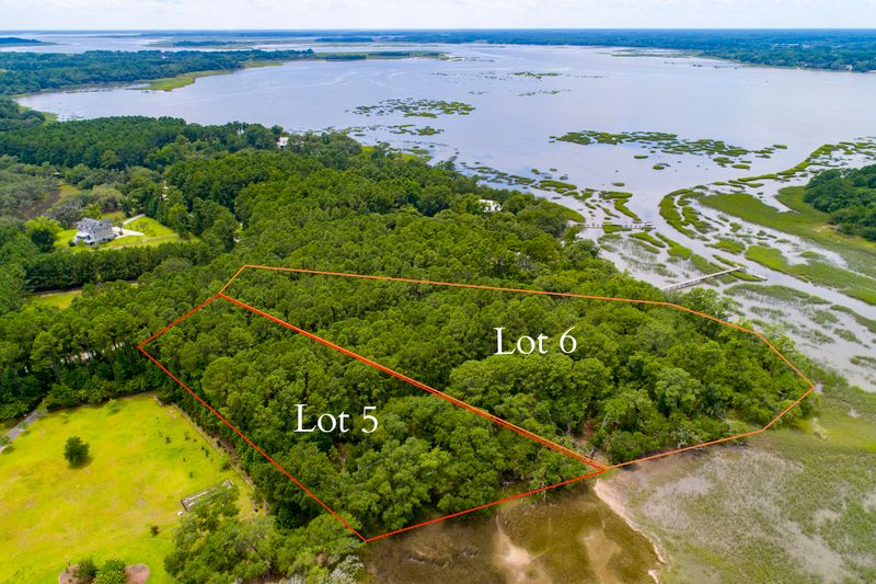 5 Polly Point Rd, Wadmalaw Island, SC 29487