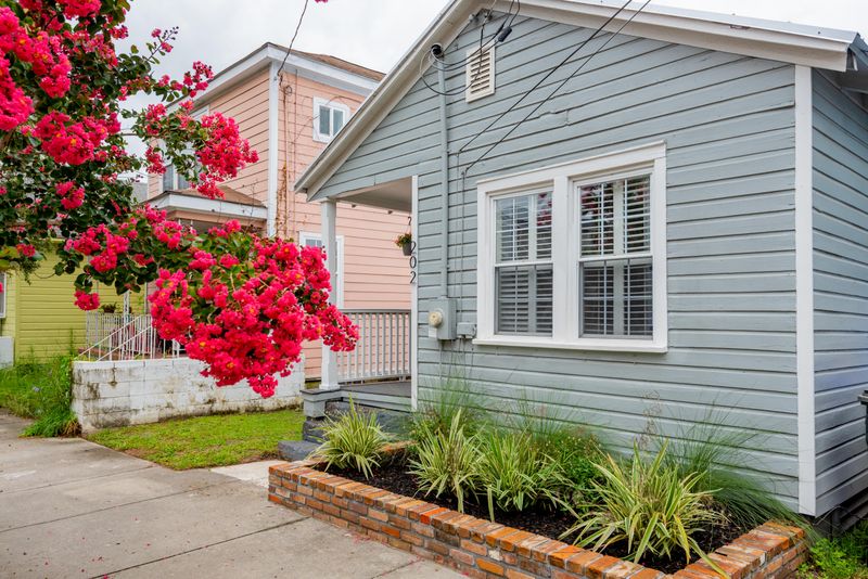 202 Fishburne St, Charleston, SC 29403