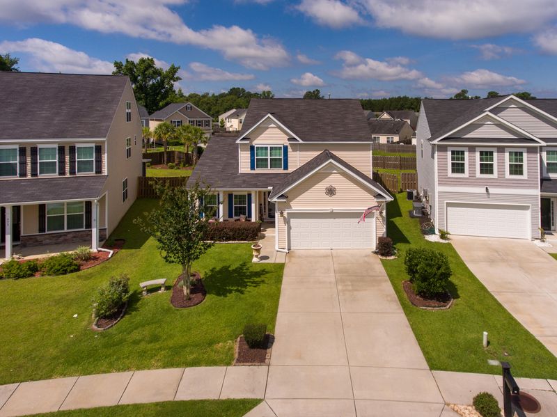 975 Cedarfield Ln, Summerville, SC 29483