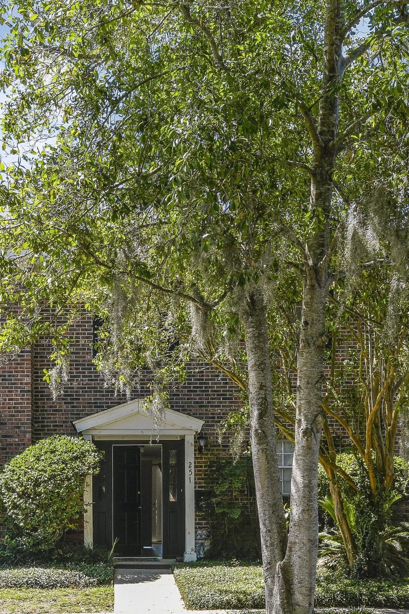 251 Heritage Cir #M-5, Mount Pleasant, SC 29464