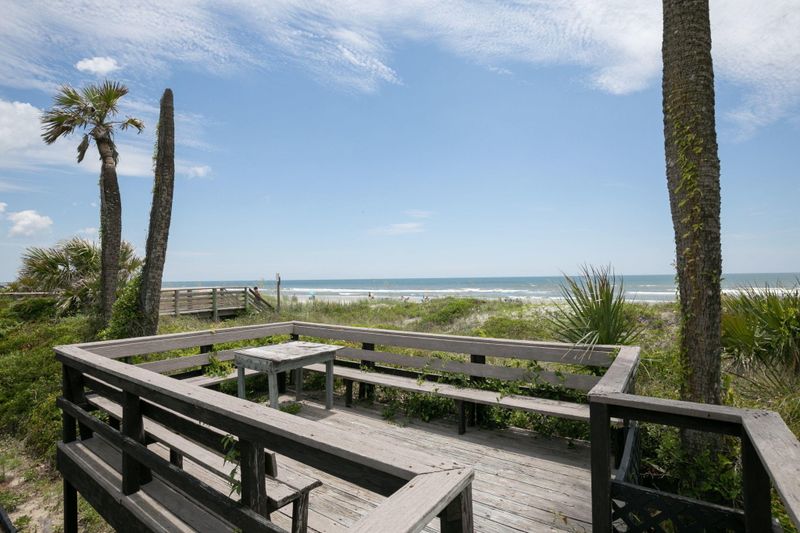 801 W Ashley Ave, Folly Beach, SC 29439