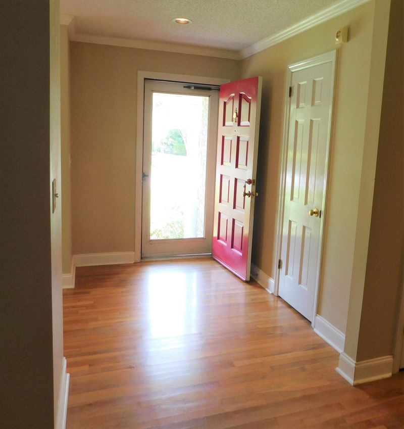 5324 Helene Dr, North Charleston, SC 29418
