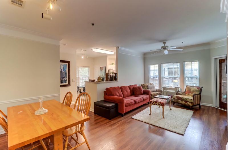 2011 Telfair Way, Charleston, SC 29412