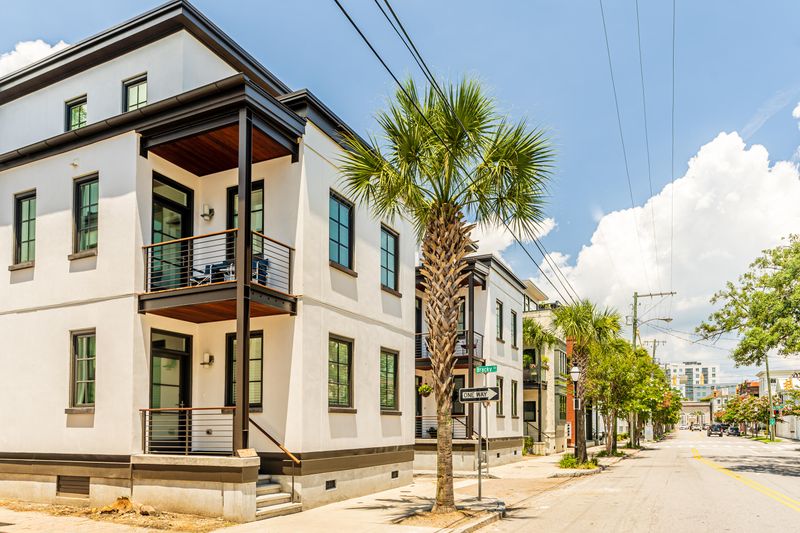 26 Cannon St #B, Charleston, SC 29403