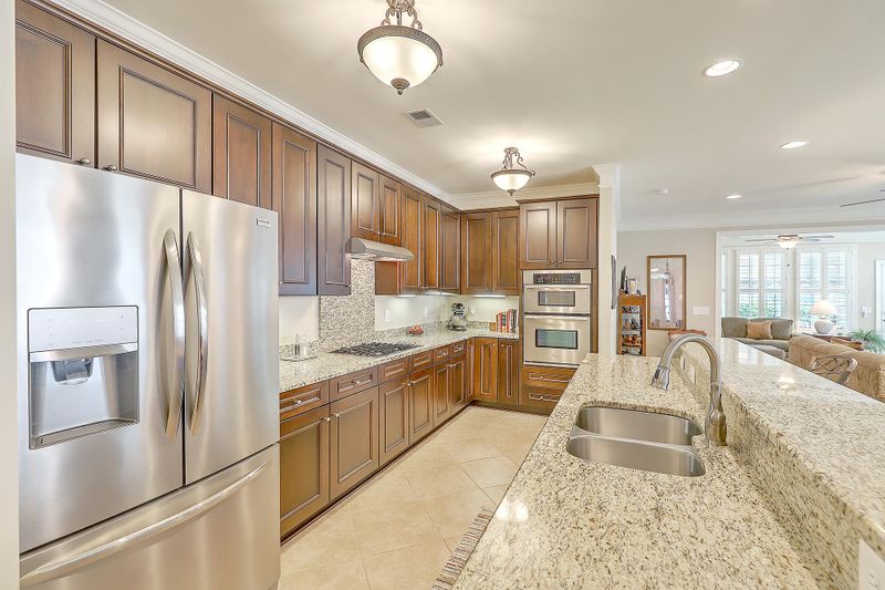 110 Brutus Ln, Summerville, SC 29485