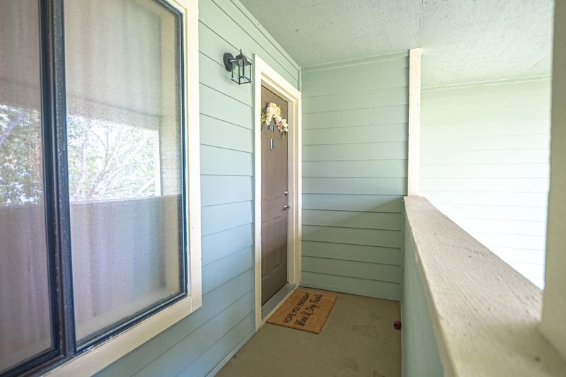 1481 Center St #308, Mount Pleasant, SC 29464