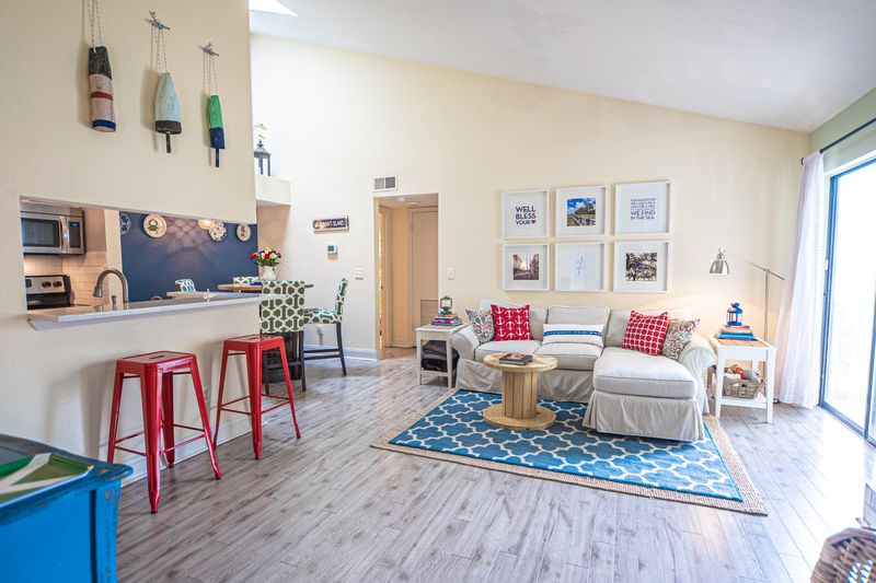 1481 Center St #308, Mount Pleasant, SC 29464