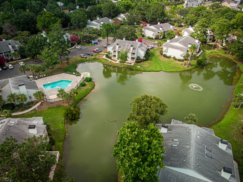 1481 Center St #308, Mount Pleasant, SC 29464