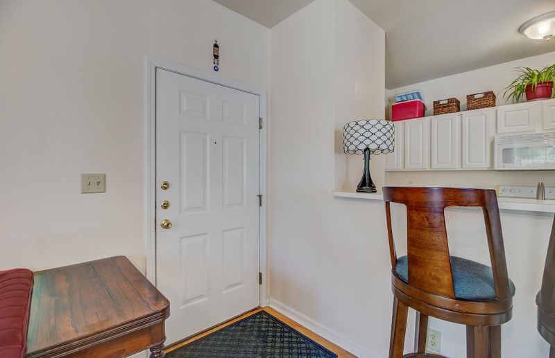 1600 Long Grove Dr #512, Mount Pleasant, SC 29464