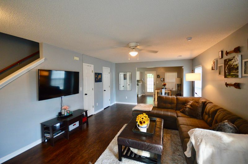 205 Border Rd, Goose Creek, SC 29445