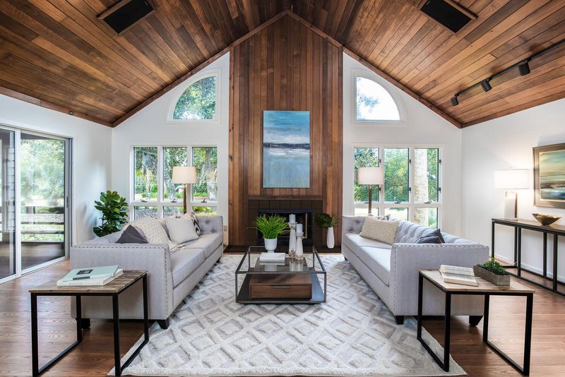 137 Red Cedar Ln, Kiawah Island, SC 29455