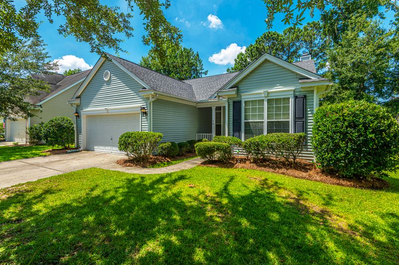 198 Cabrill Dr, Charleston, SC 29414