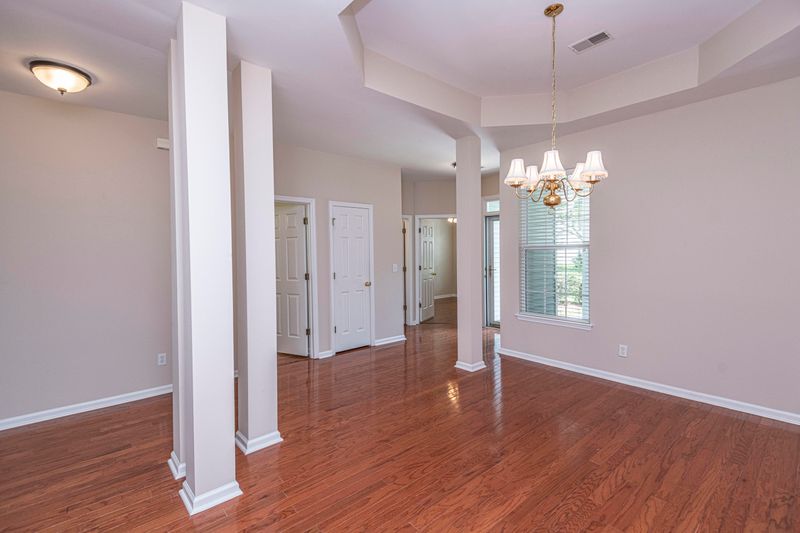 198 Cabrill Dr, Charleston, SC 29414