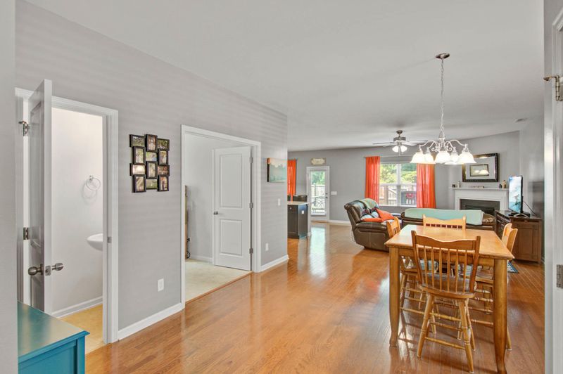 9764 Seed St, Ladson, SC 29456