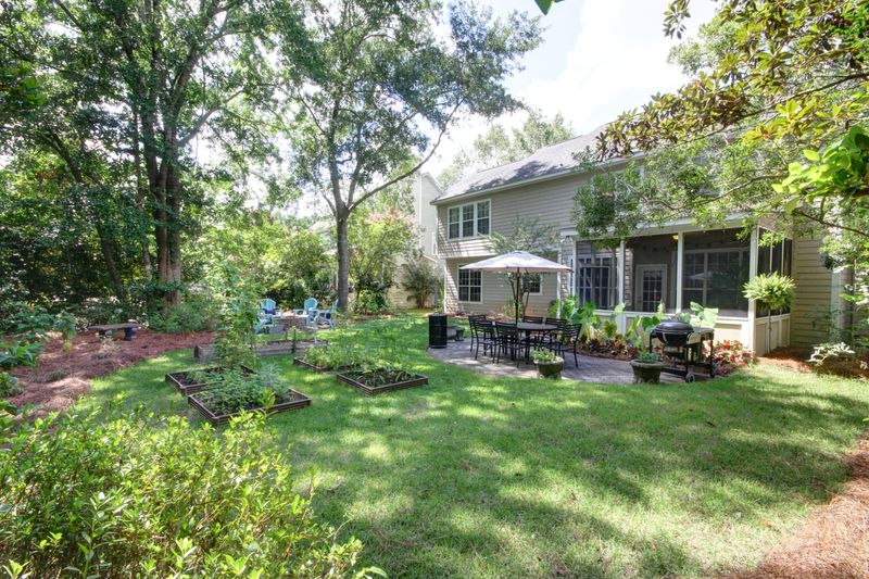 2795 Seastrand Ln, Mount Pleasant, SC 29466