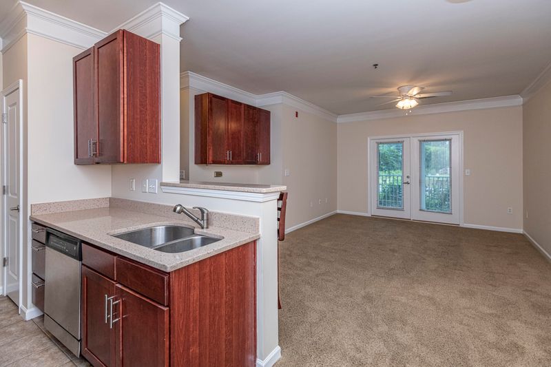 1755 Central Park Rd #1102, Charleston, SC 29412